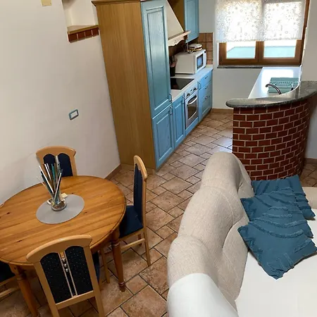 Apartma Casa Celeste Apartment